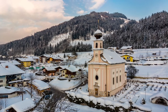 Pfarrkirche Flachau - Wiinteraufnahme